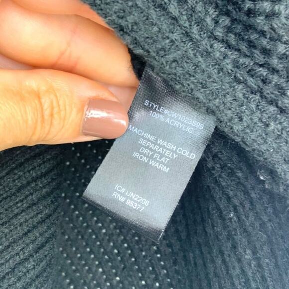 Sanctuary Cut It Out Mock Neck Sweater Black Size XXS NWOT $99 MSRP - Picture 6 of 8